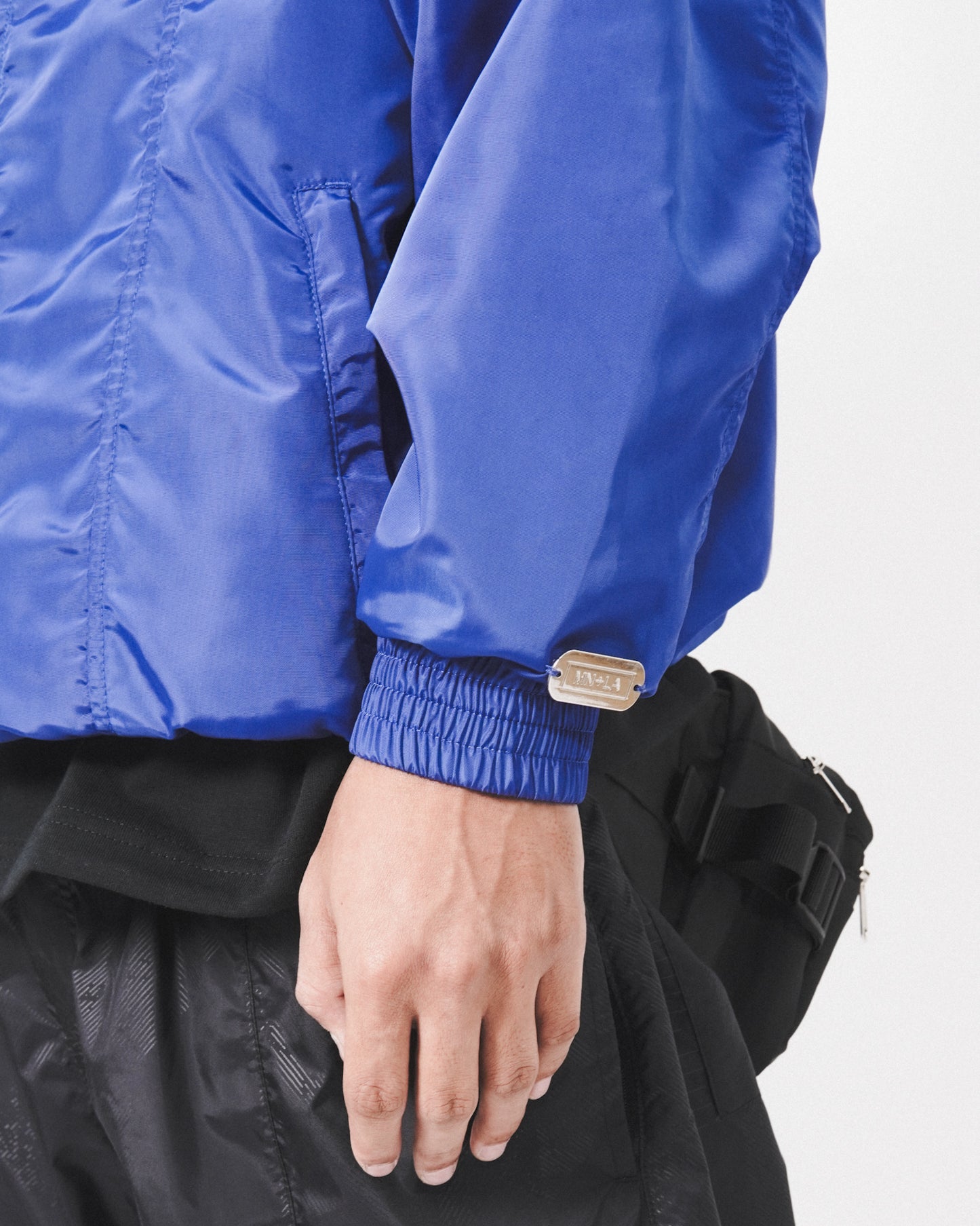 "WAGWAN" WINDBREAKER V2 IN AZURITE