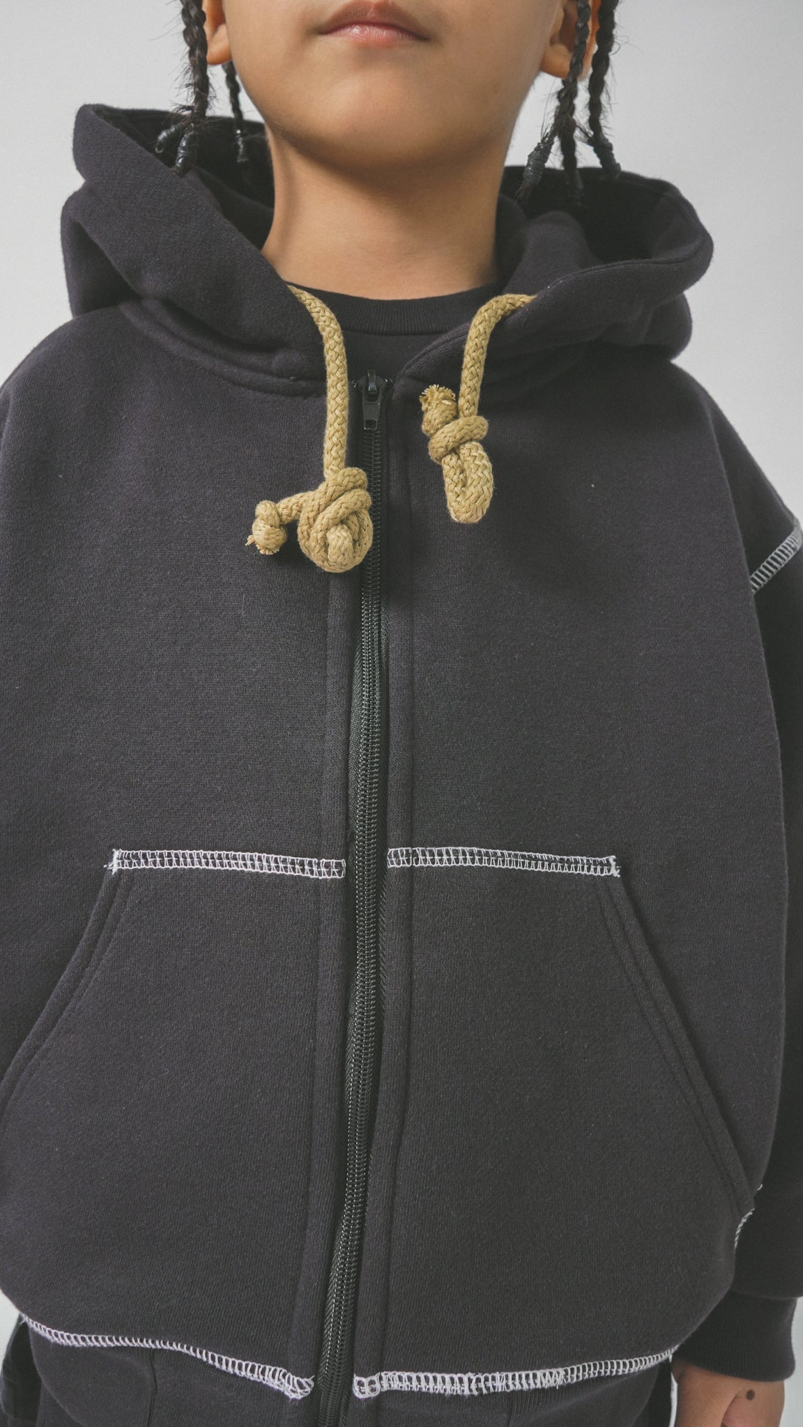 LITTLE HUMAN™ ZIP HOODIE IN ANTHRACITE