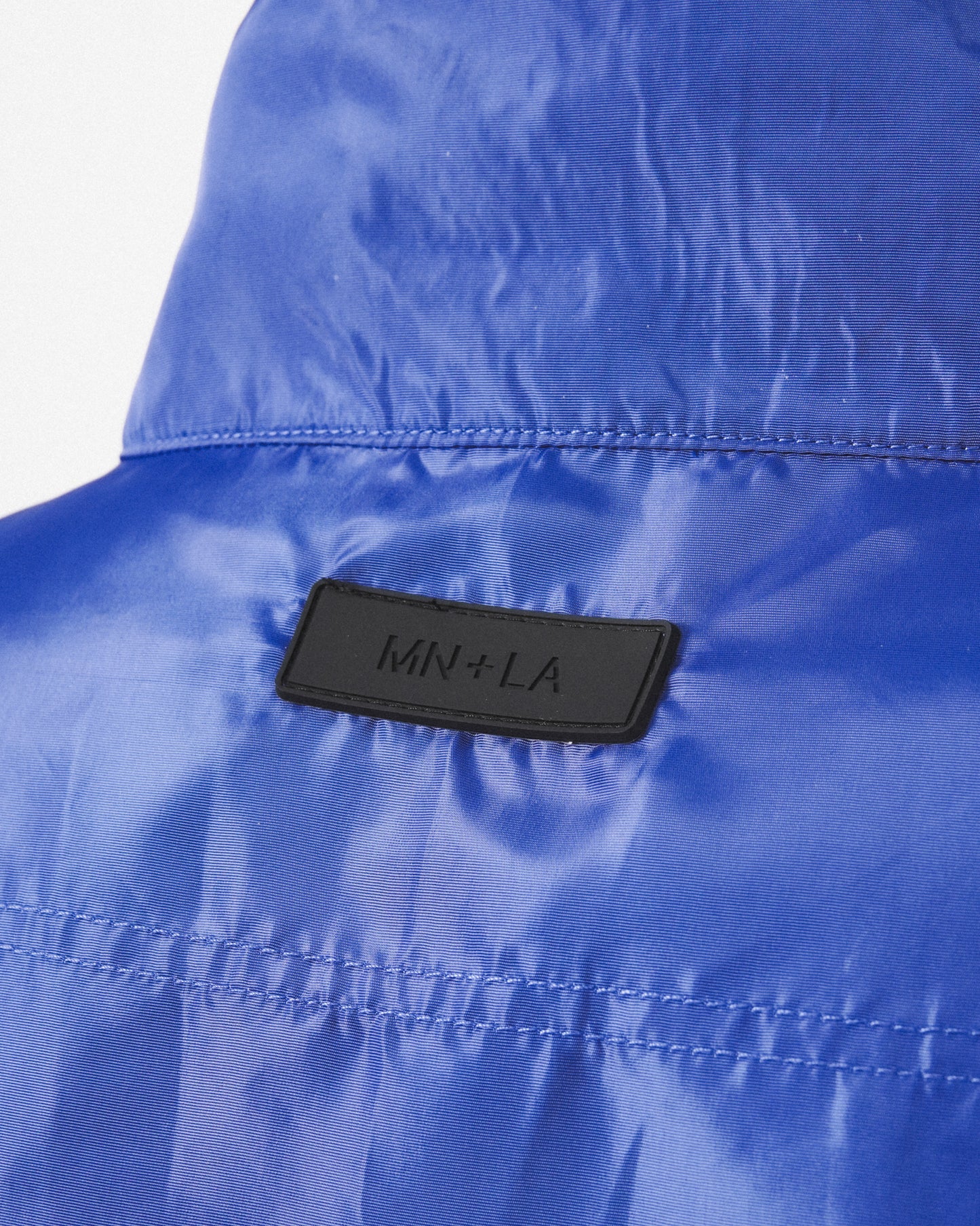 "WAGWAN" WINDBREAKER V2 IN AZURITE
