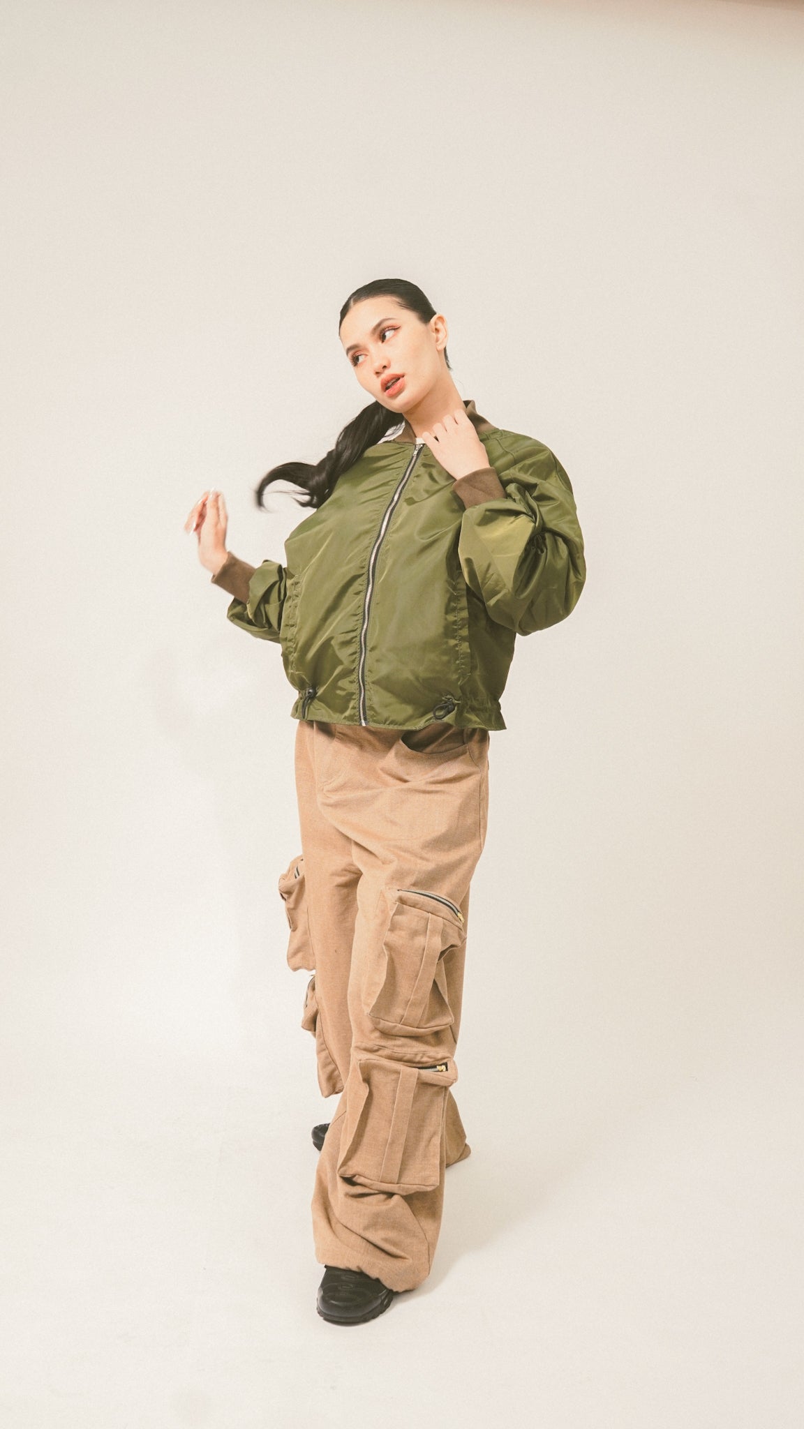 LUCY IN OLIVE