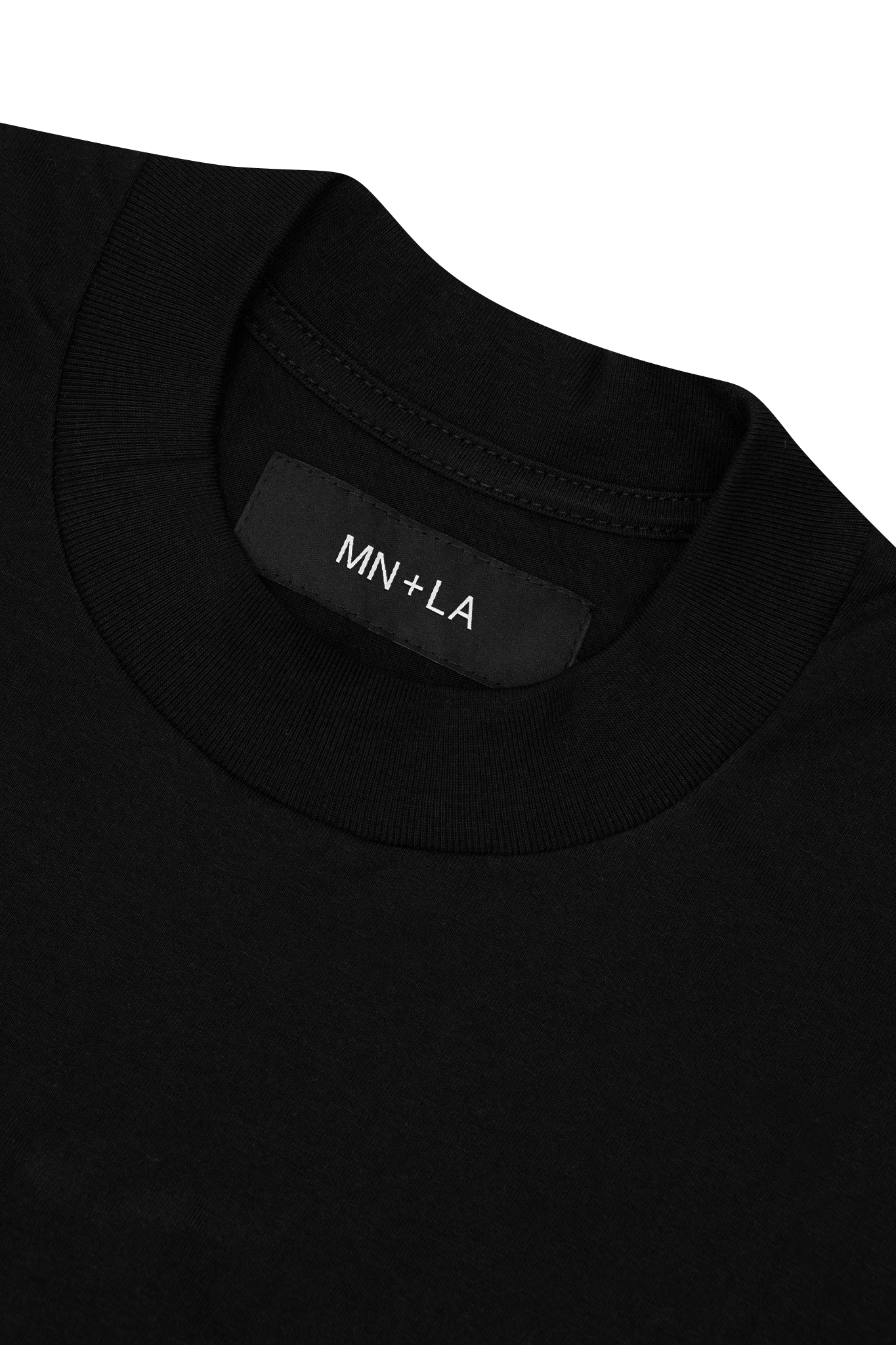 CLASSIC TEE IN CAVIAR