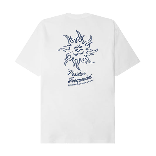 "POSITIVE FREQUENCIES" TEE IN WHITE