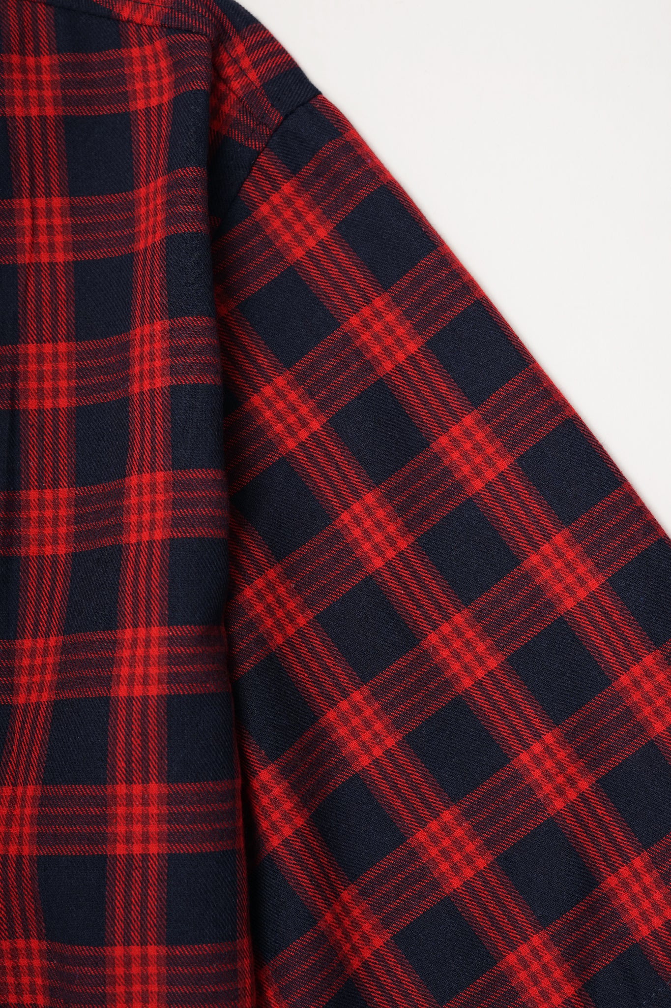 RED/NAVY S/S DRAPE
