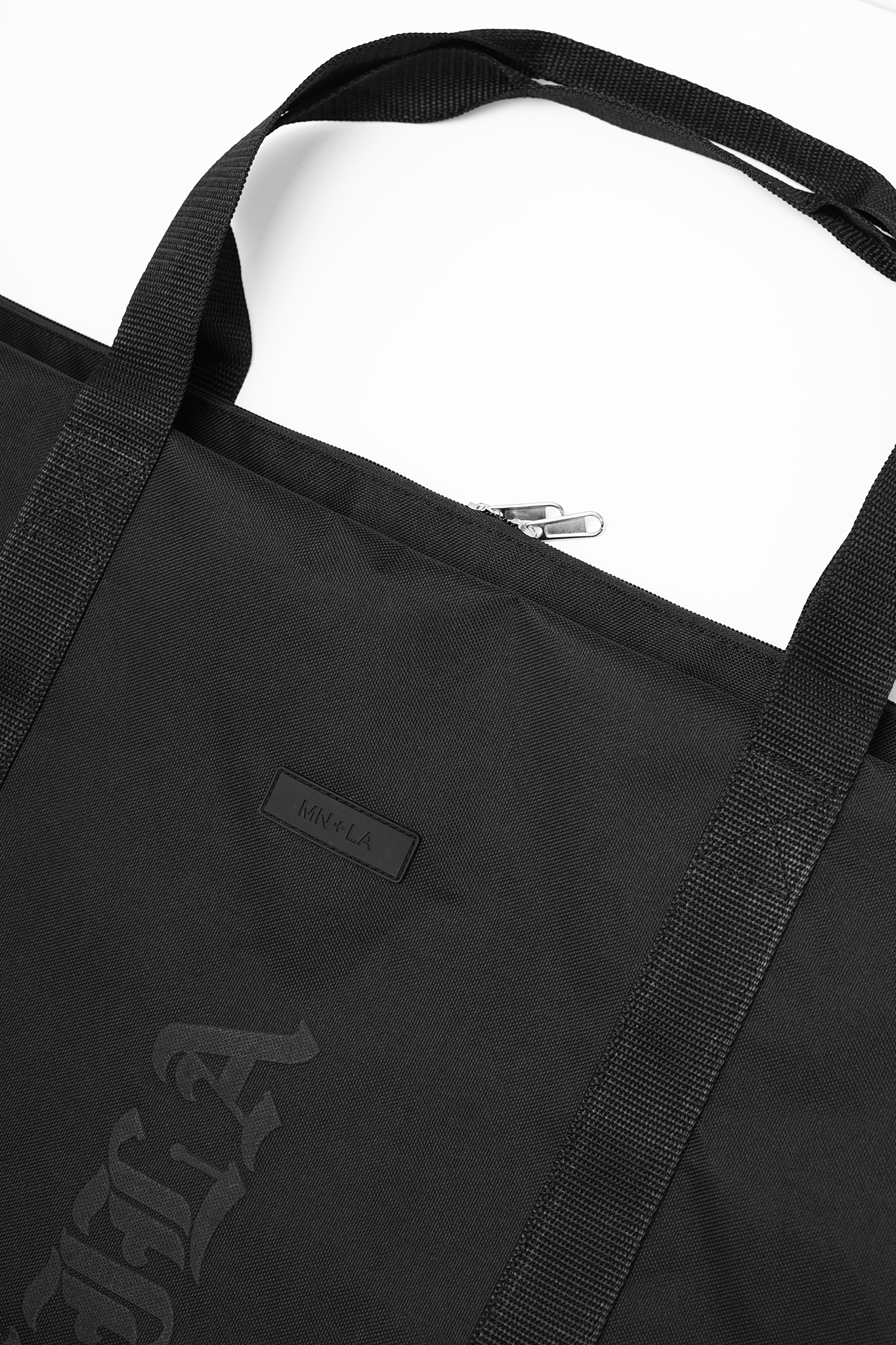 MN+LA MOVE OUT BAG