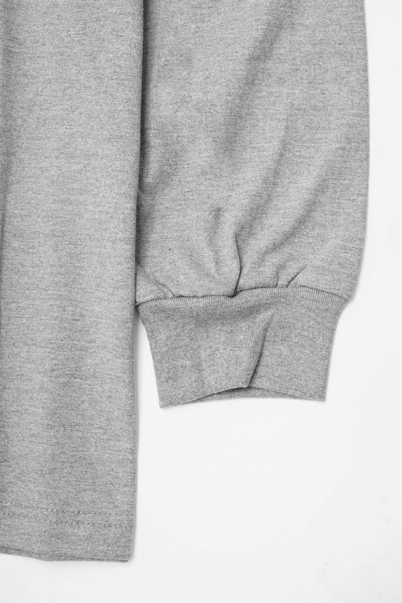 LONGSLEEVE TEE IN HEATHER GREY