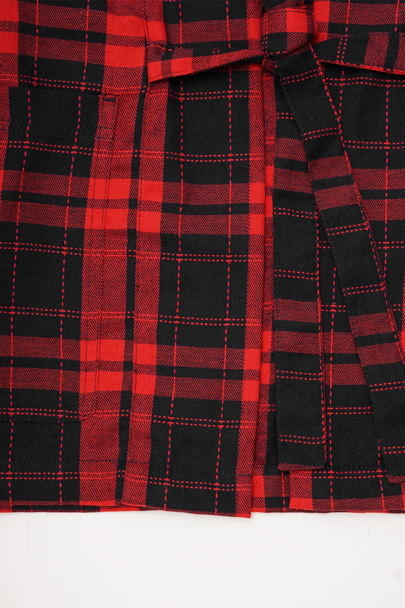 NAVY/RED S/S DRAPE