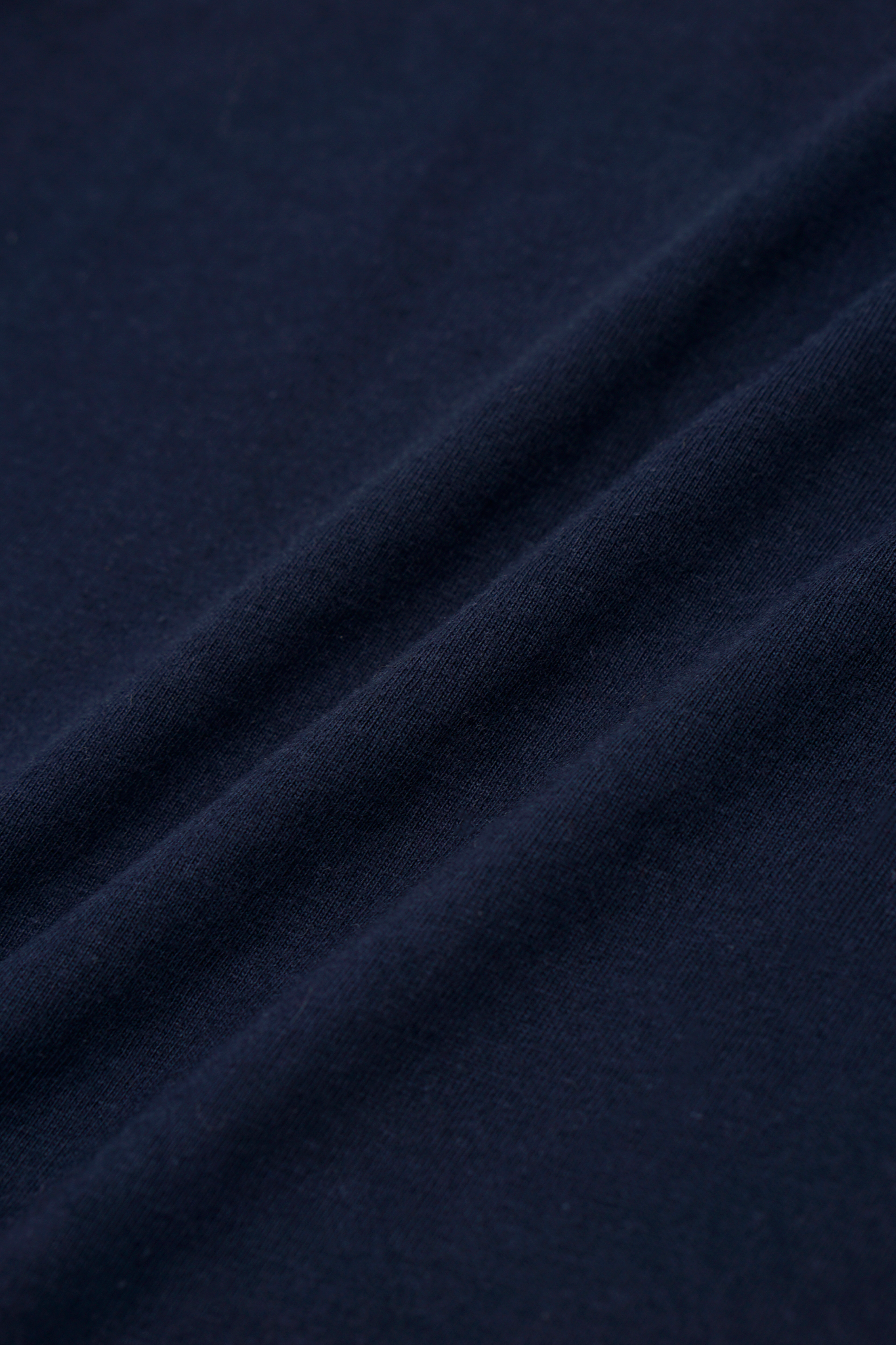 CLASSIC TEE IN NAVY