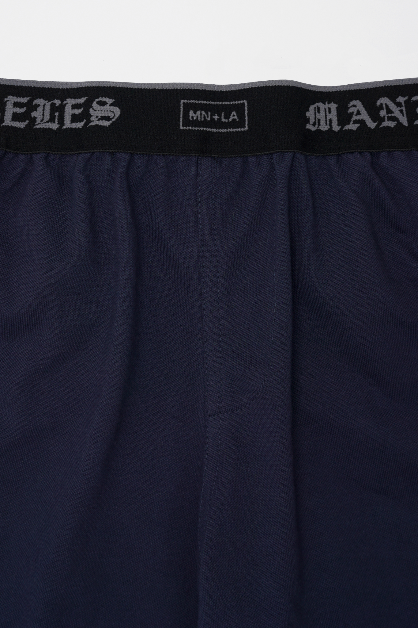 TRAINING SHORTS IN NAVY