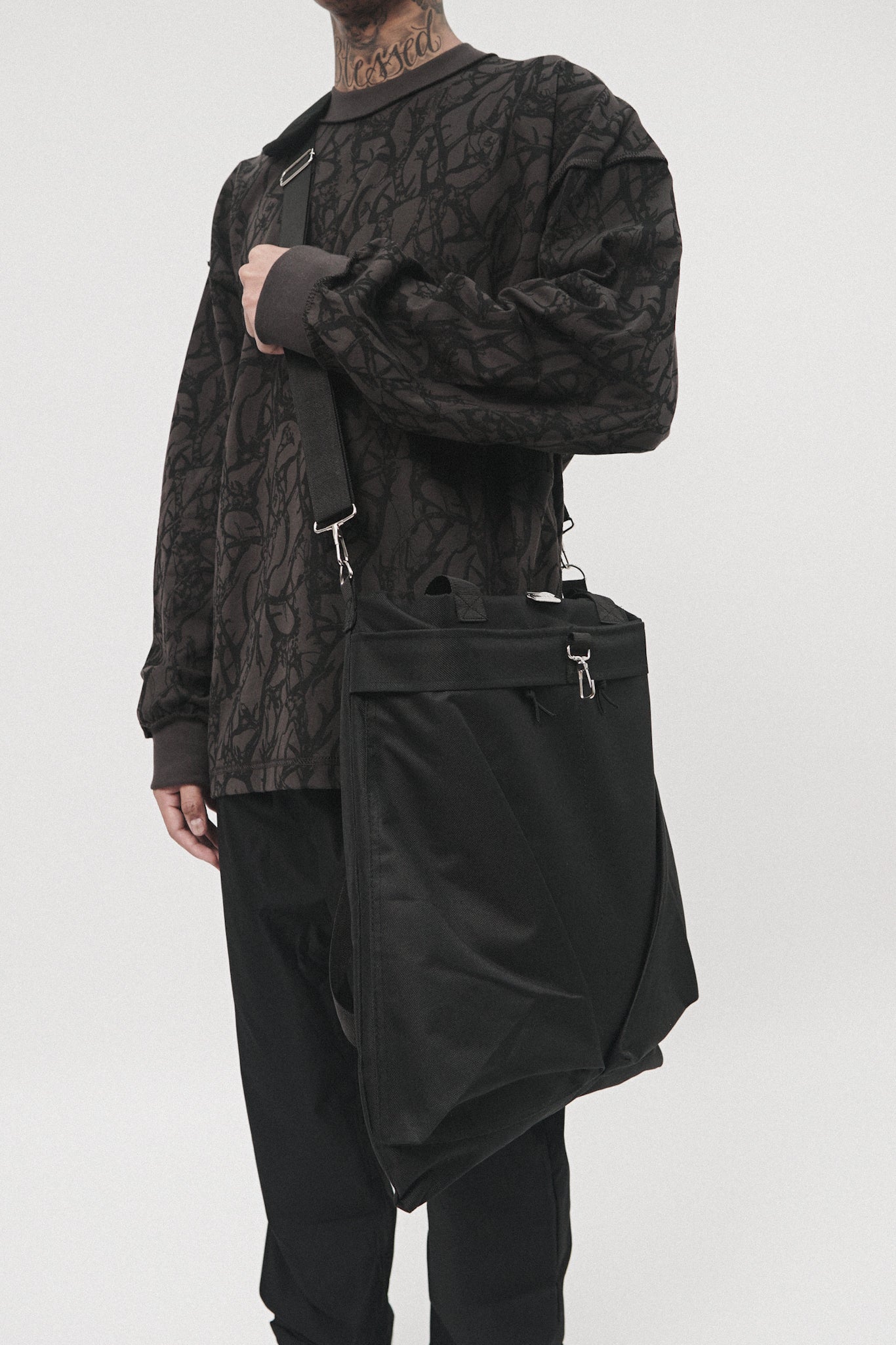 "WORLD TOUR" 3-WAY BACKPACK