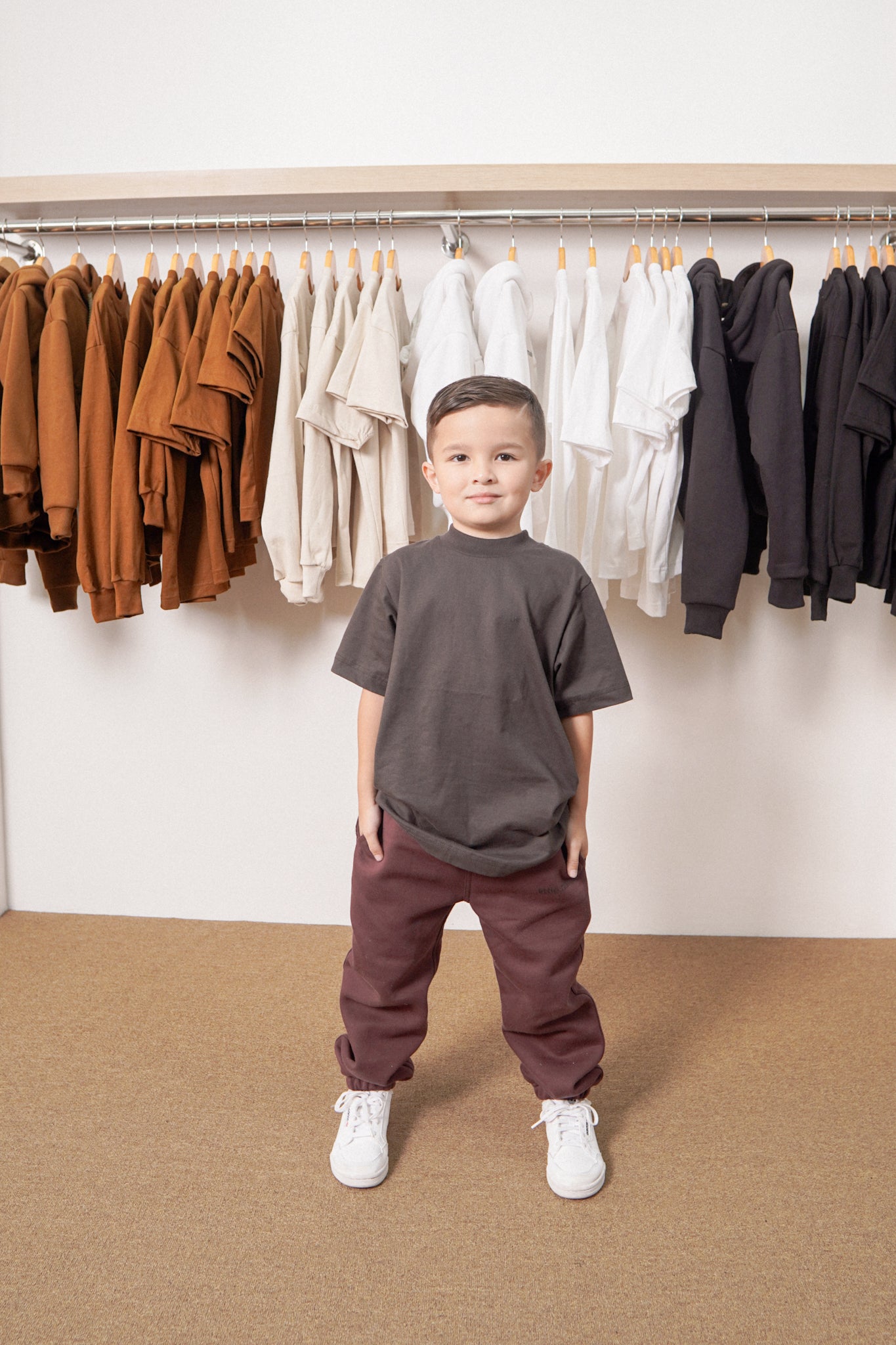 LITTLE HUMAN™ LOUNGE PANTS IN WINE