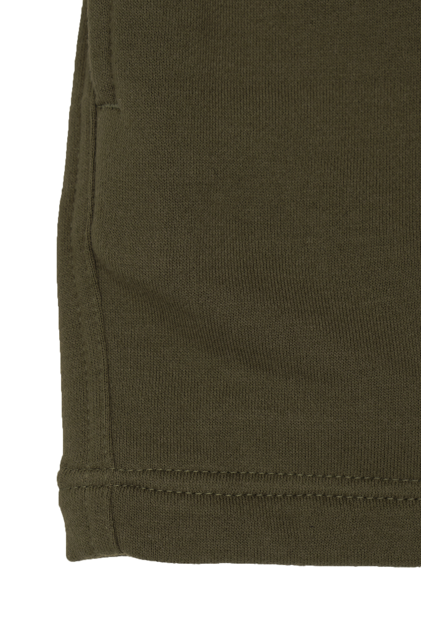 PLEATED HOUSE SHORTS IN OLIVE