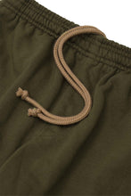 RAW FINISH CROPPED PANTS IN OLIVE