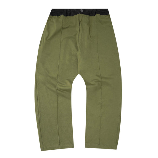 PLEATED ULTRA WIDE PANTS IN OLIVE