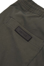 LOUNGE SHORTS IN MOSS GREEN