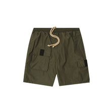 UTILITY SHORTS IN OLIVE