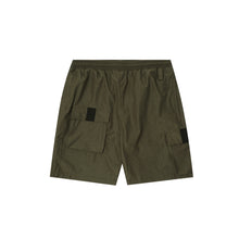 UTILITY SHORTS IN OLIVE