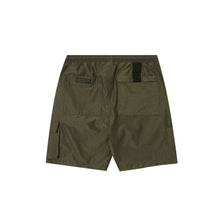 UTILITY SHORTS IN OLIVE