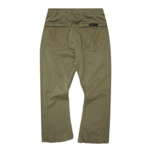 M+ BOOTCUT PANTS IN MOSS GREEN