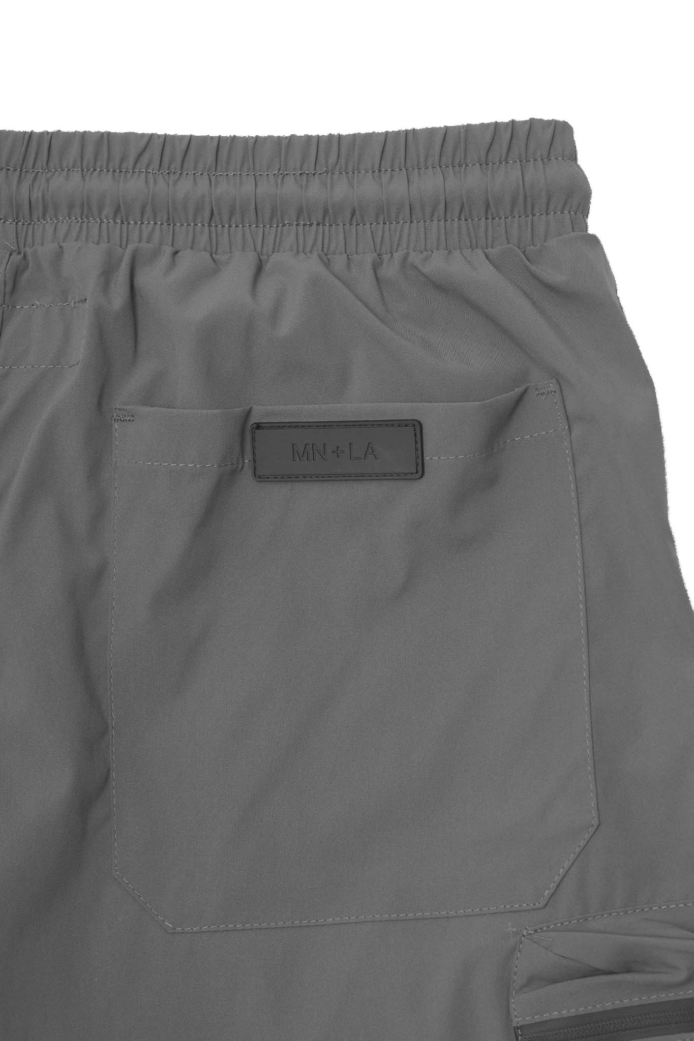 TREK SHORTS IN STONE GREY
