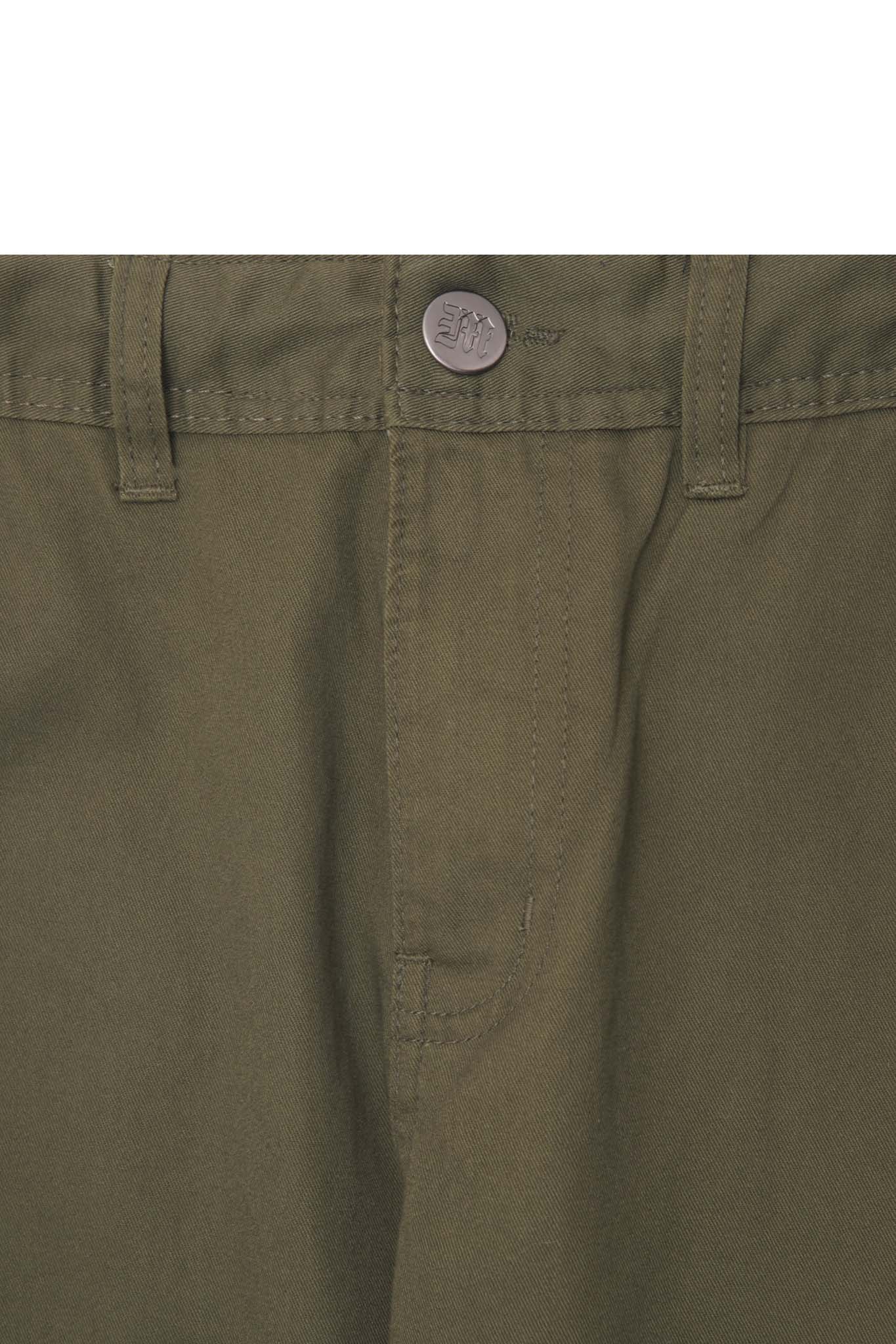 PACE SHORTS IN MOSS