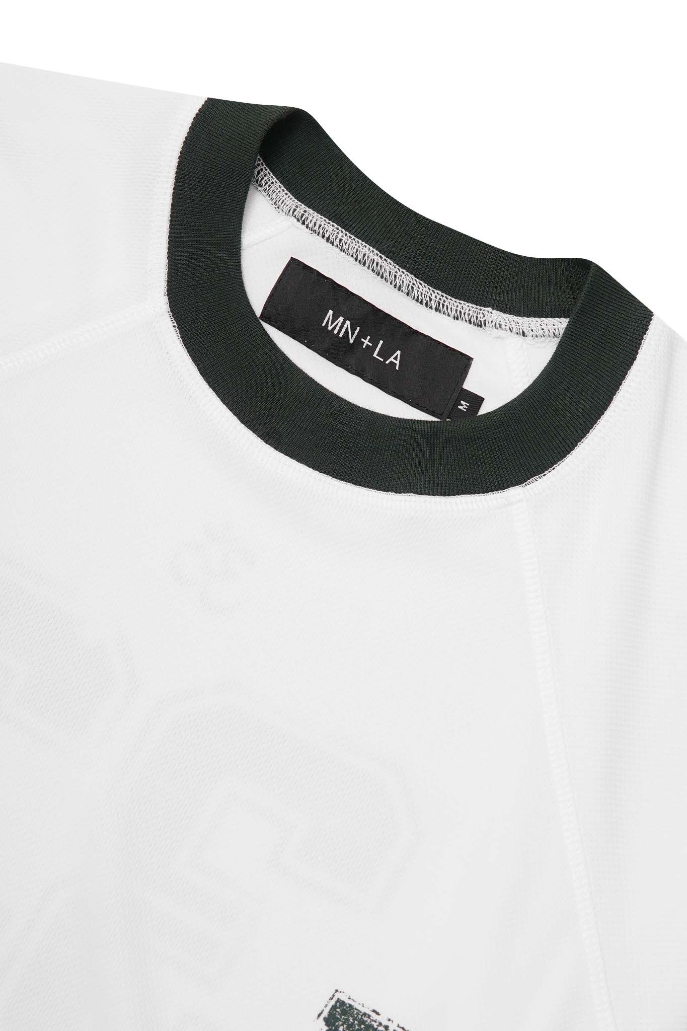 "33" TEE IN WHITE/HUNTER GREEN