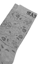 "PEACE PAISLEY" BANDANA SOCK IN STONE GREY