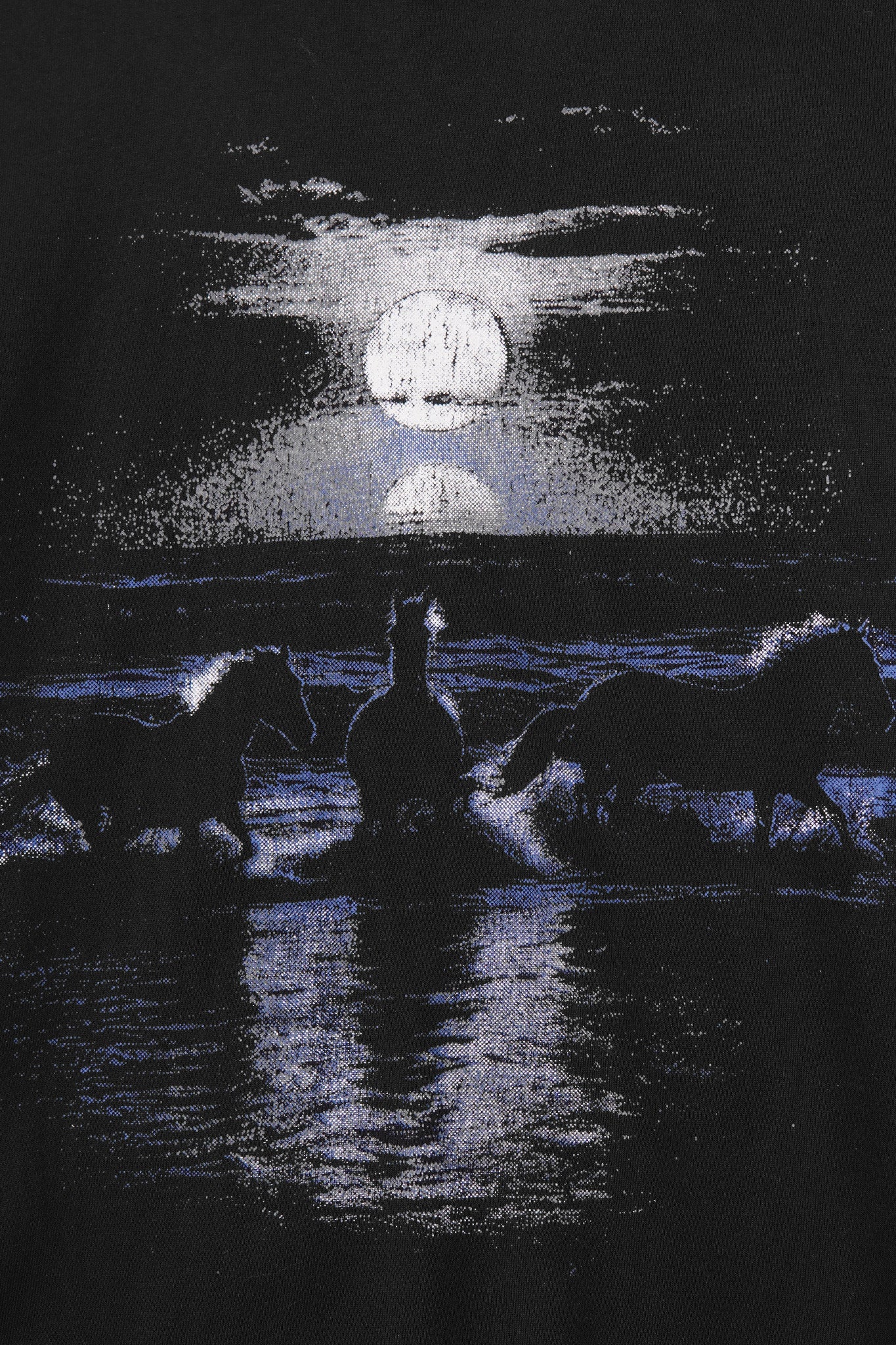 "HORSE POWER" TEE IN MIDNIGHT