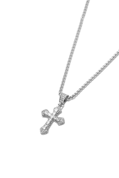 ICED CROSS PENDANT W/ VENETIAN CHAIN