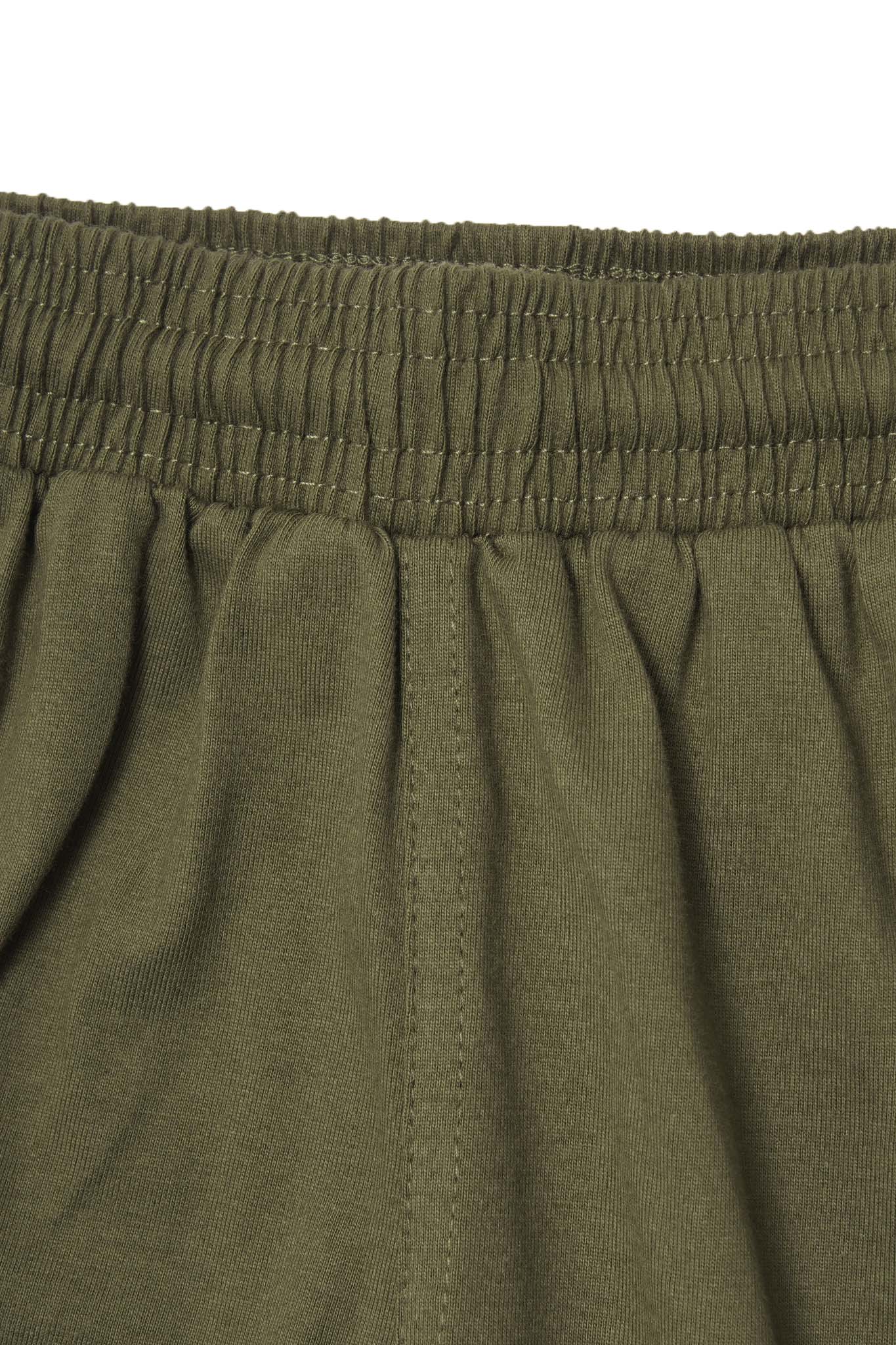 "ADVENTURE" LITTLE HUMAN™ SHORTS IN OLIVE