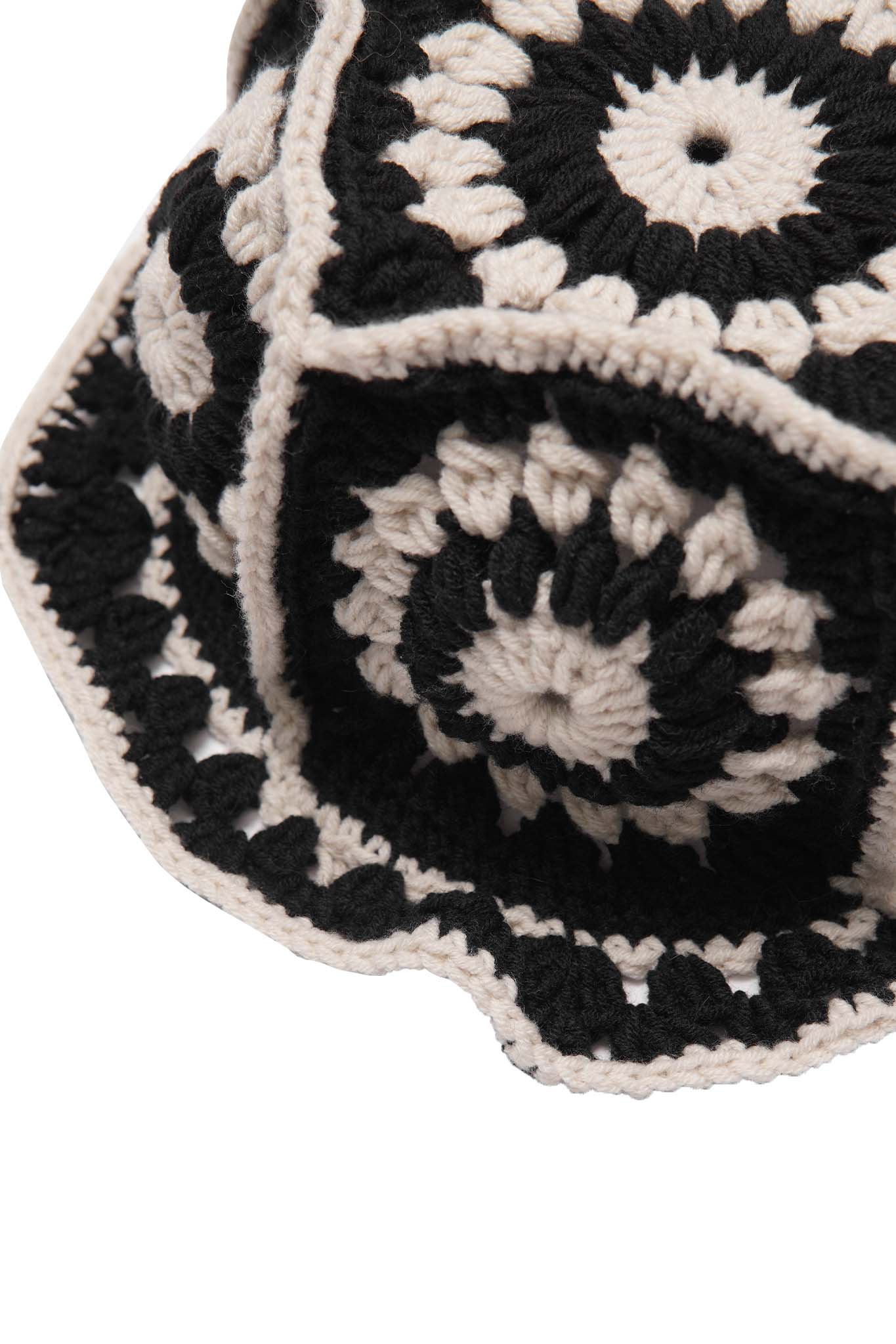 PHANTOM BUCKET HAT IN PANDA