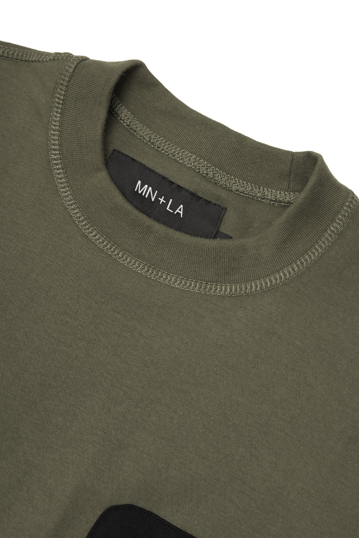 VECTOR POCKET TEE IN OLIVE