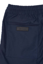 LOUNGE SHORTS IN NAVY