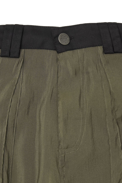 TERRA SHORTS IN OLIVE DRAB