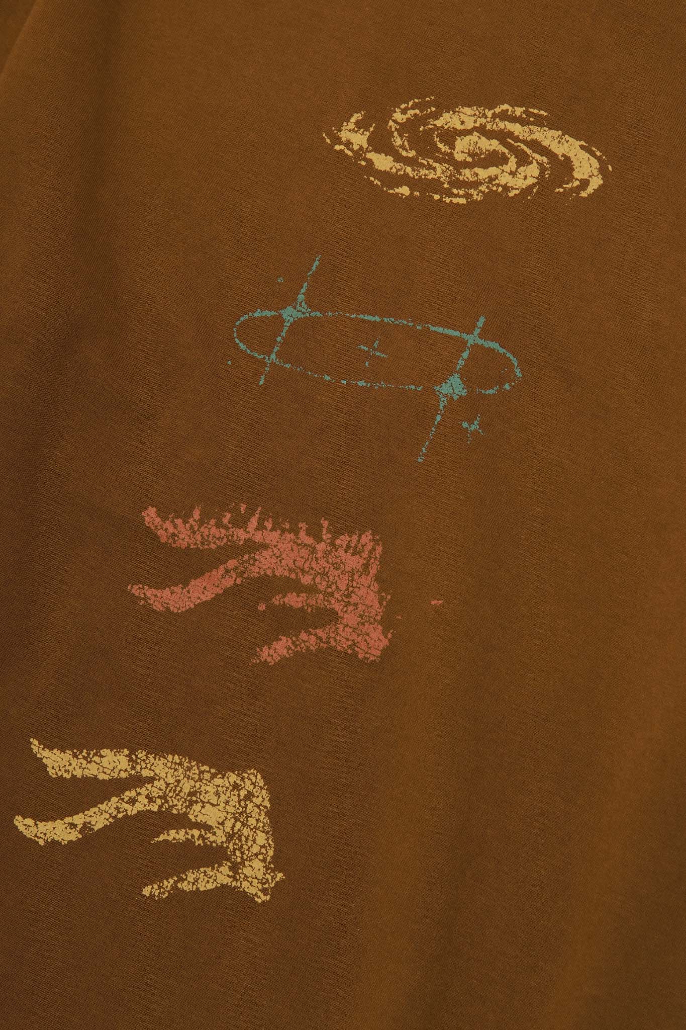 "COSMIC UNION" ULTRA HEAVY TEE IN RUST