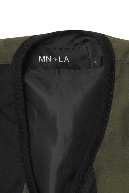 NEEDLEWORK VEST IN OLIVE/ANTHRACITE