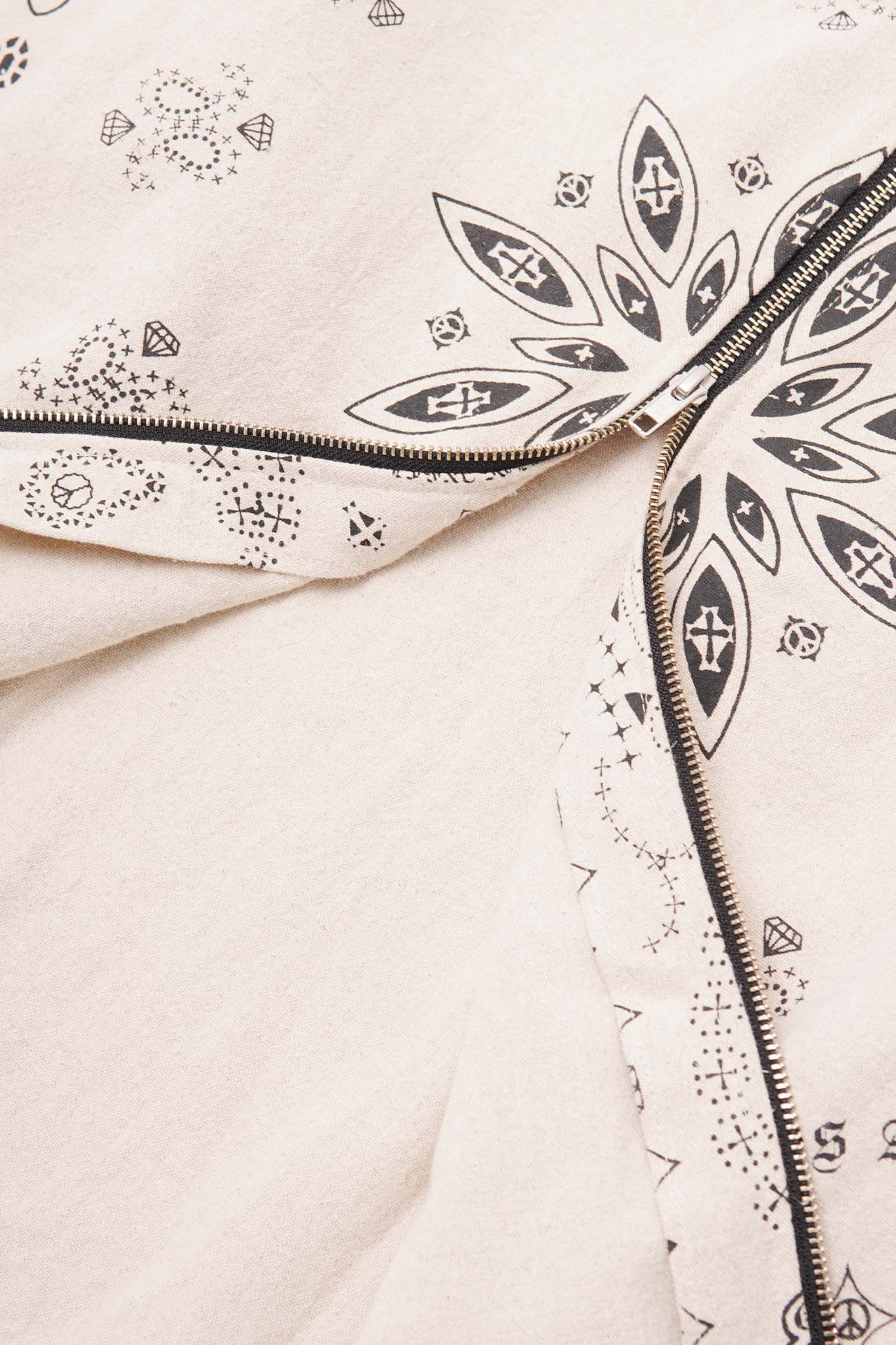 "PEACE PAISLEY" CHORE SHIRT IN OAT