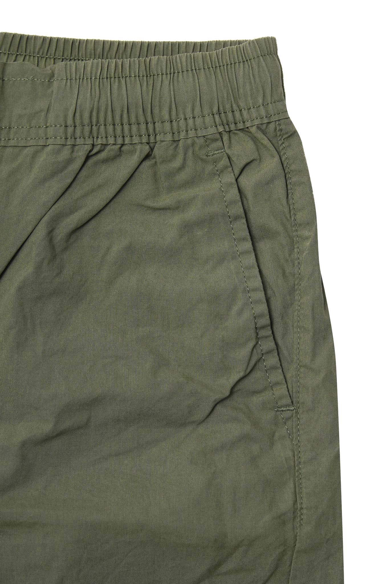 MEADOW SHORTS IN OLIVE