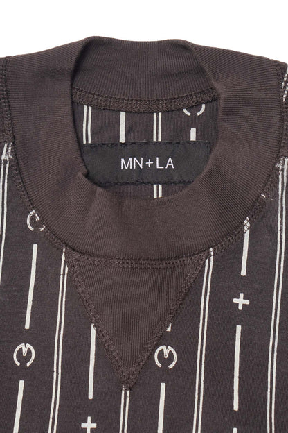 M+ PINSTRIPE SWEATSHIRT IN CHARCOAL GREY