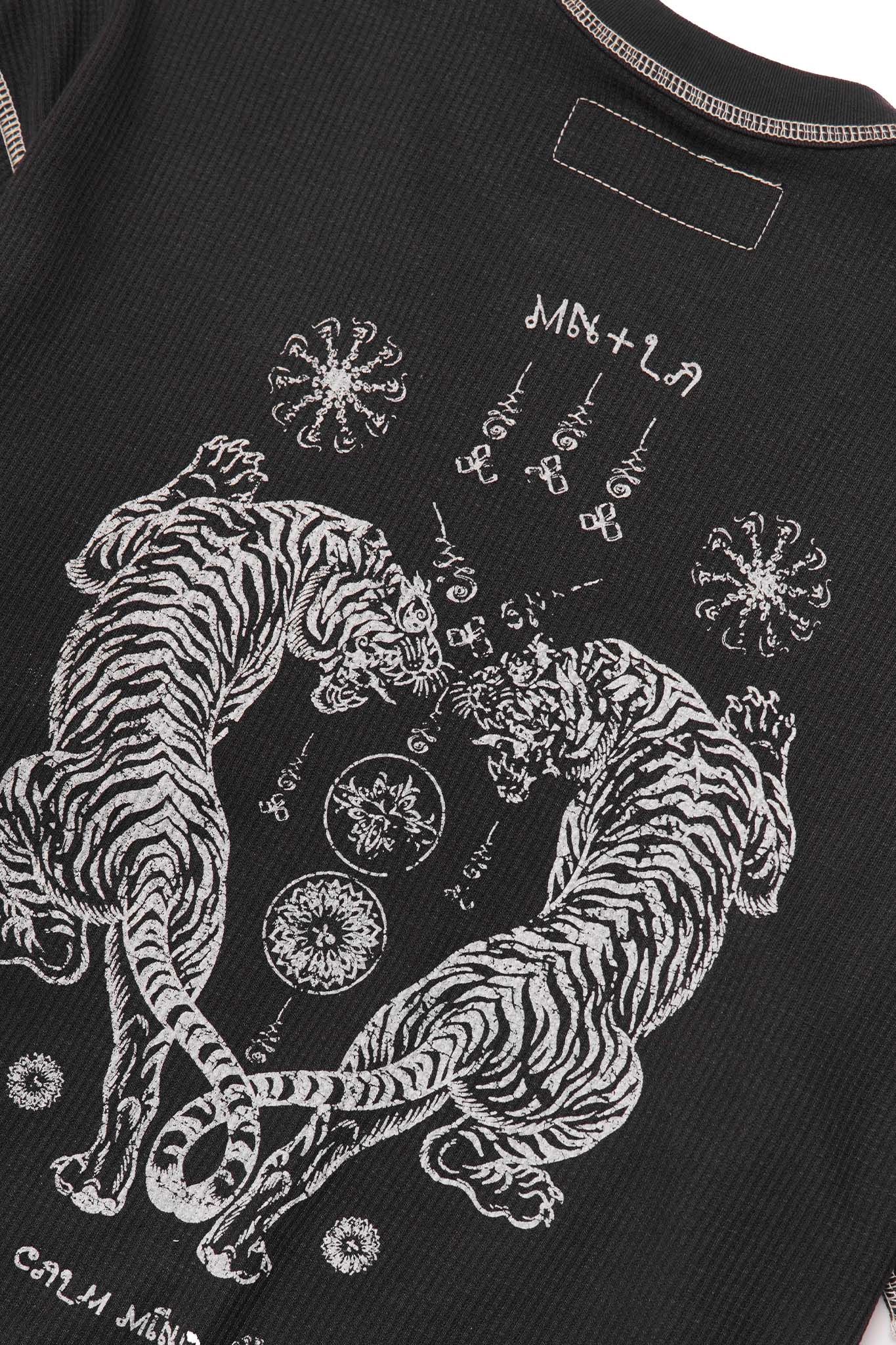 "FCF" WAFFLE TEE IN ANTHRACITE/WHITE