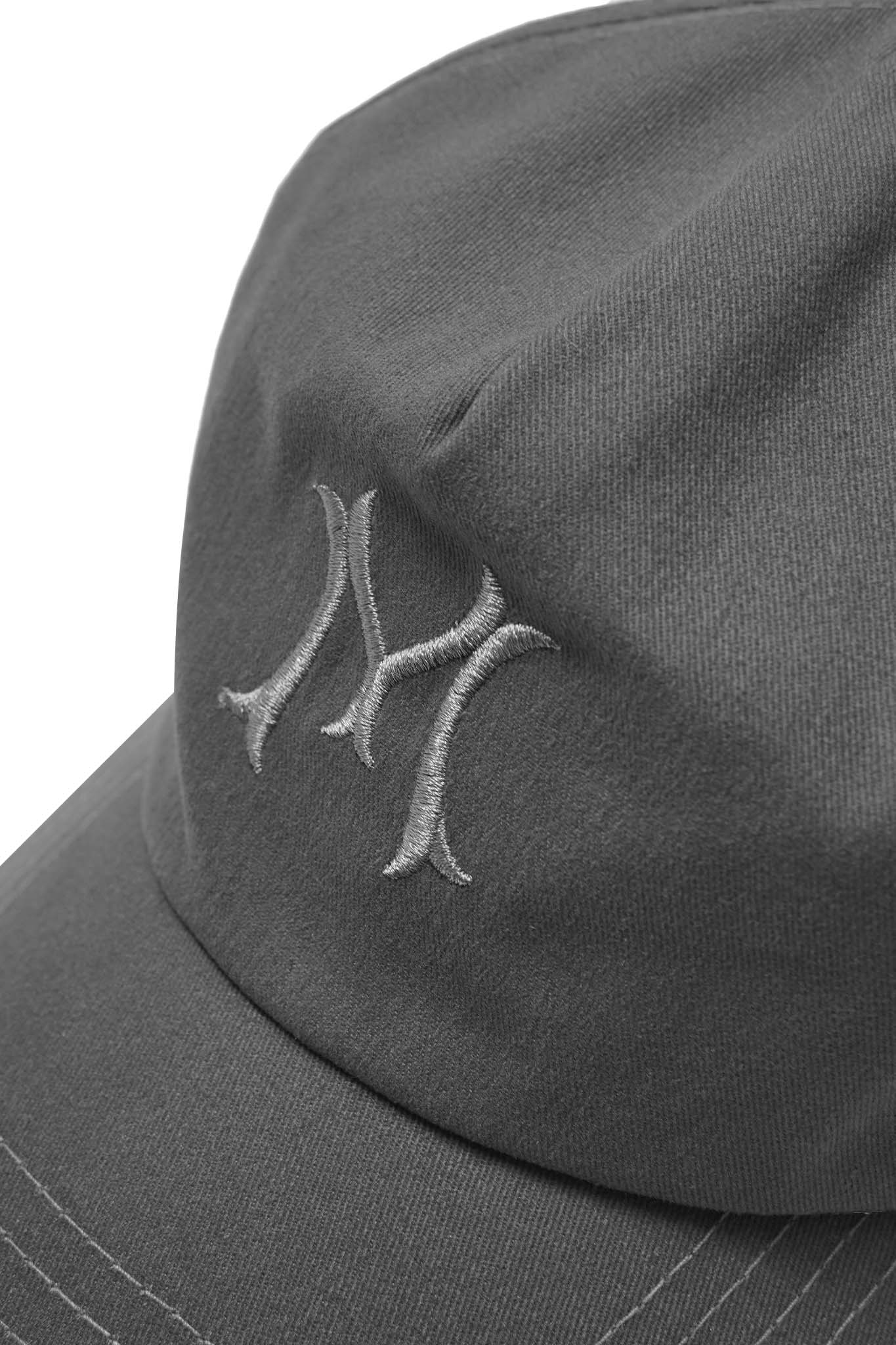 "HITTER" V3 5 PANEL HAT IN STONE GREY