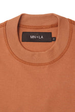 MN+LA™ SCRIPT LOGO TEE IN APRICOT