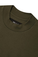 MOCK NECK TEE IN OLIVE