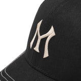 "HITTER" TRUCKER HAT IN ANTHRACITE/WHITE