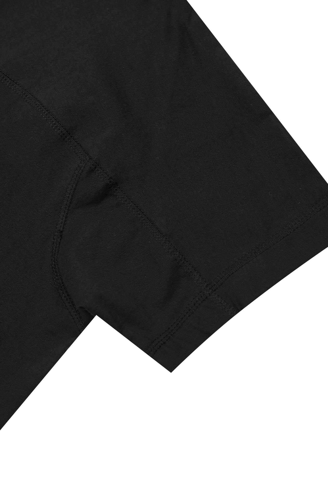 STRIDE TEE IN CAVIAR