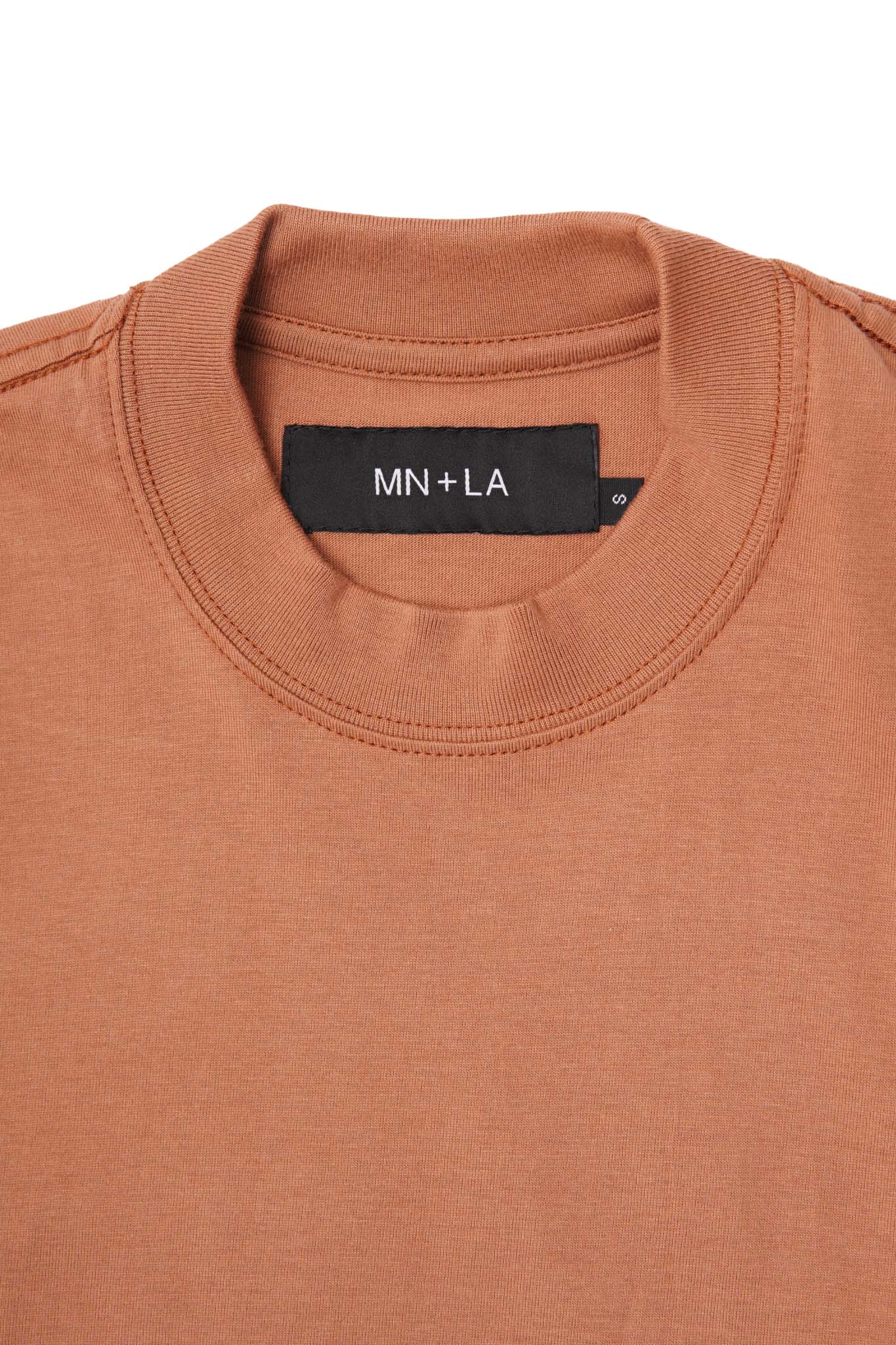 "EDSA RACING CLUB" TEE IN APRICOT