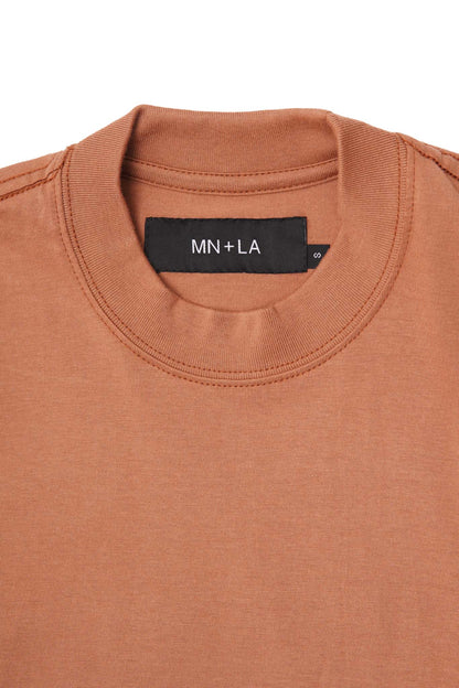 "EDSA RACING CLUB" TEE IN APRICOT