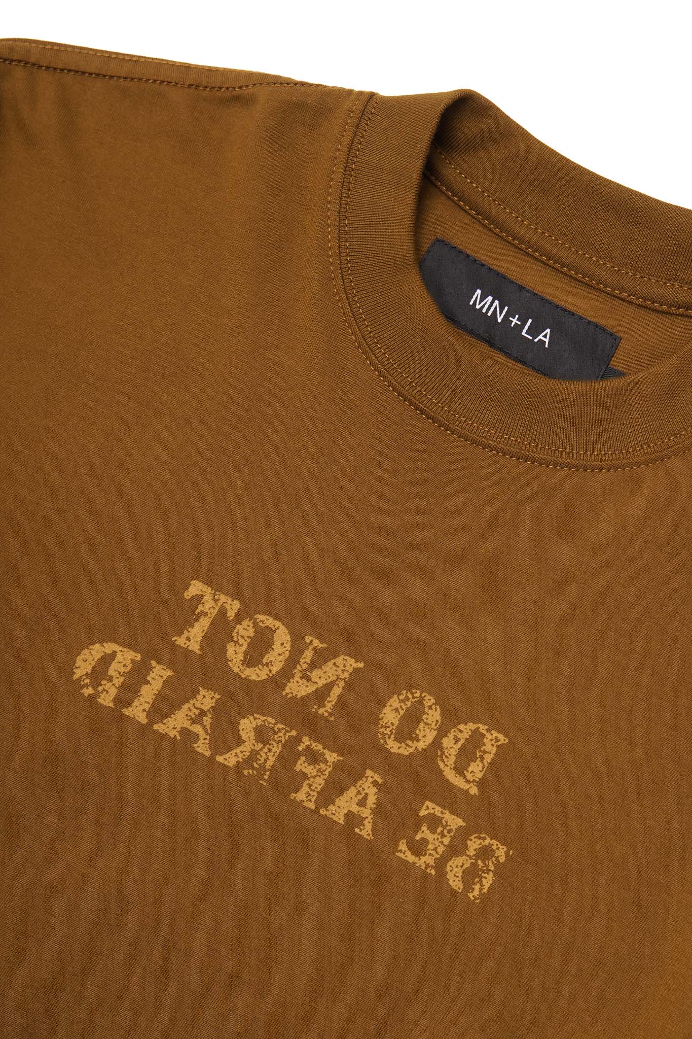 "DO NOT BE AFRAID" TEE IN RUST