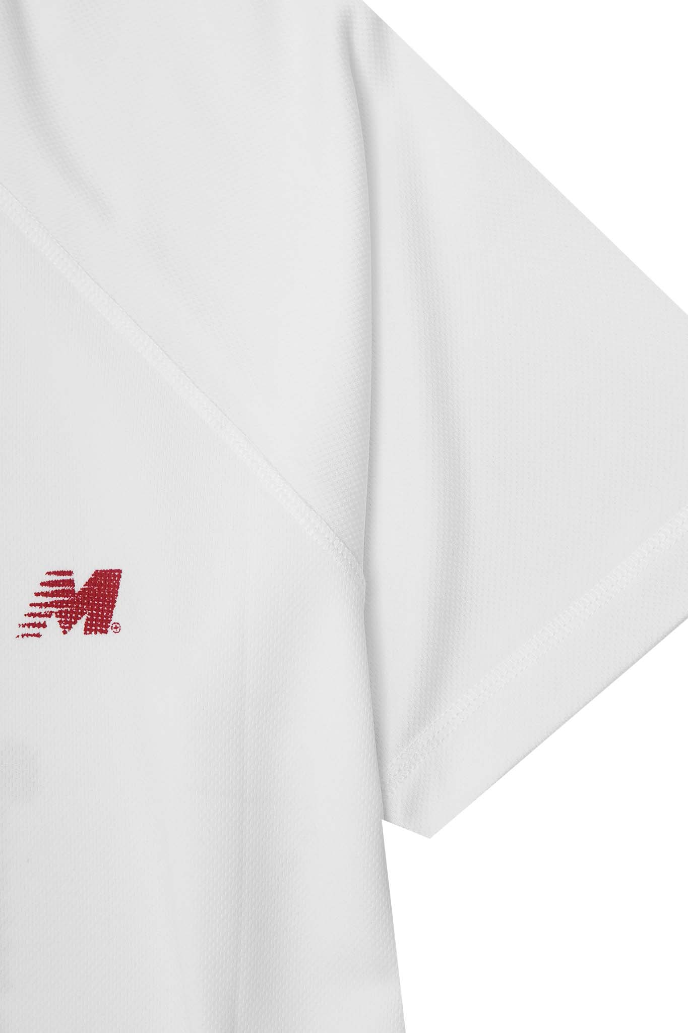 "ARE WE THERE YET?" TEE IN WHITE/RARRI RED