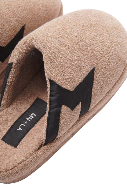 GRIZZLY CLOGS IN CANYON DUST