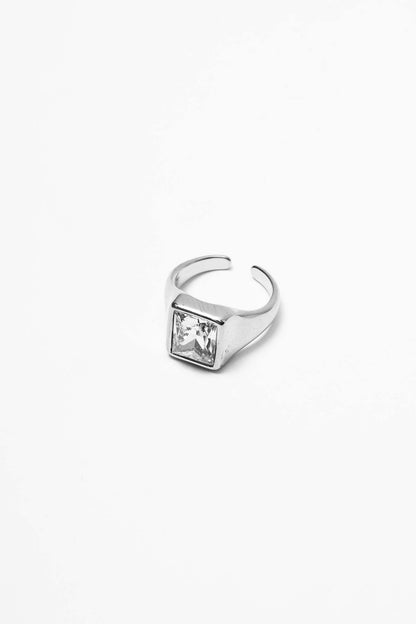 GLEAMSTONE RING